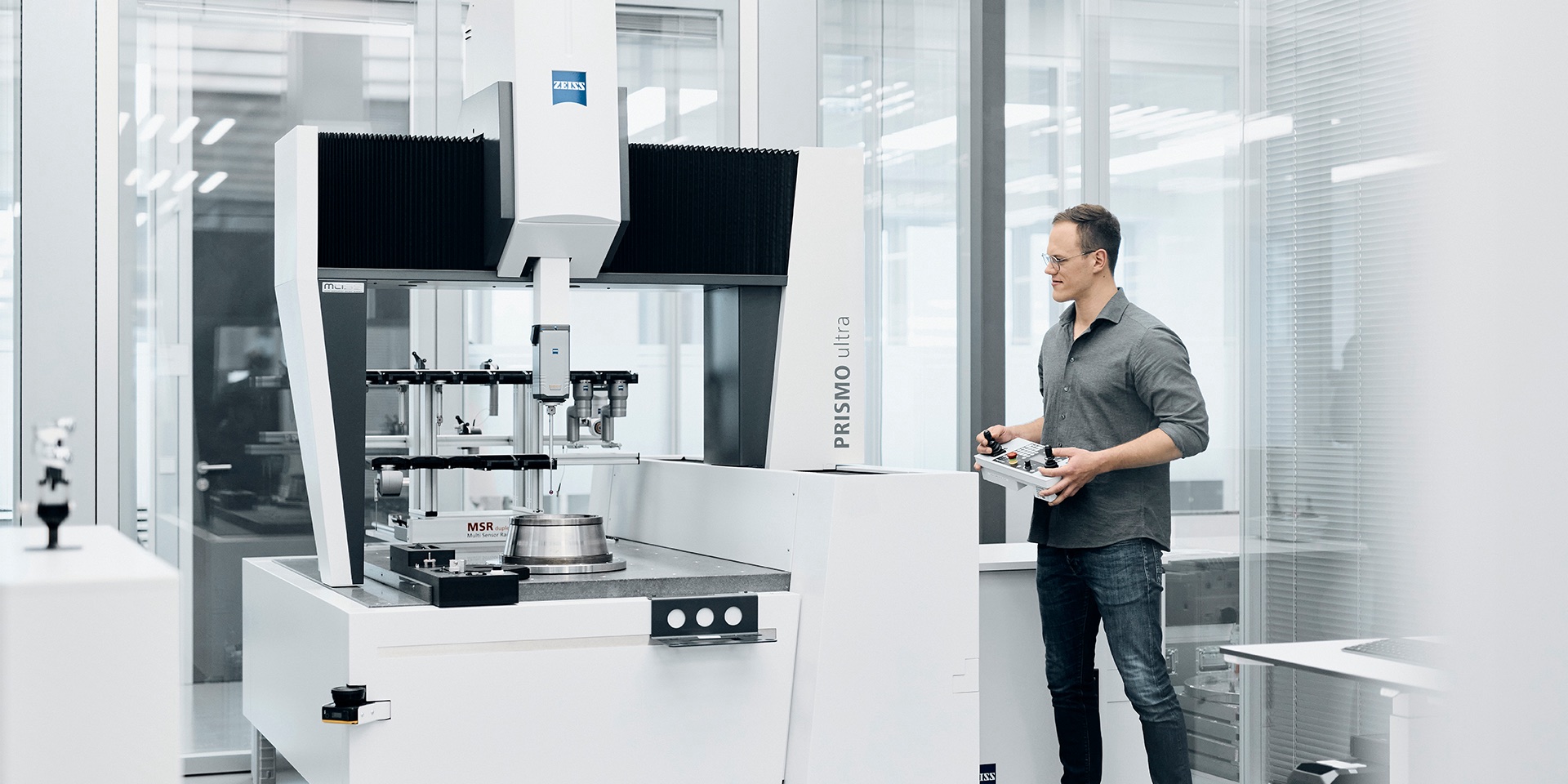 Nova era počinje sa ZEISS PRISMO ultra